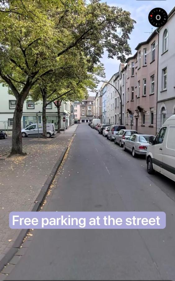 Igo Apartment 2 Schlafenzimmer Mit Waschmaschine Trockner Haustier Rheinufer 5Min Netflix Disney Plus 17-6 Duisburg Bagian luar foto